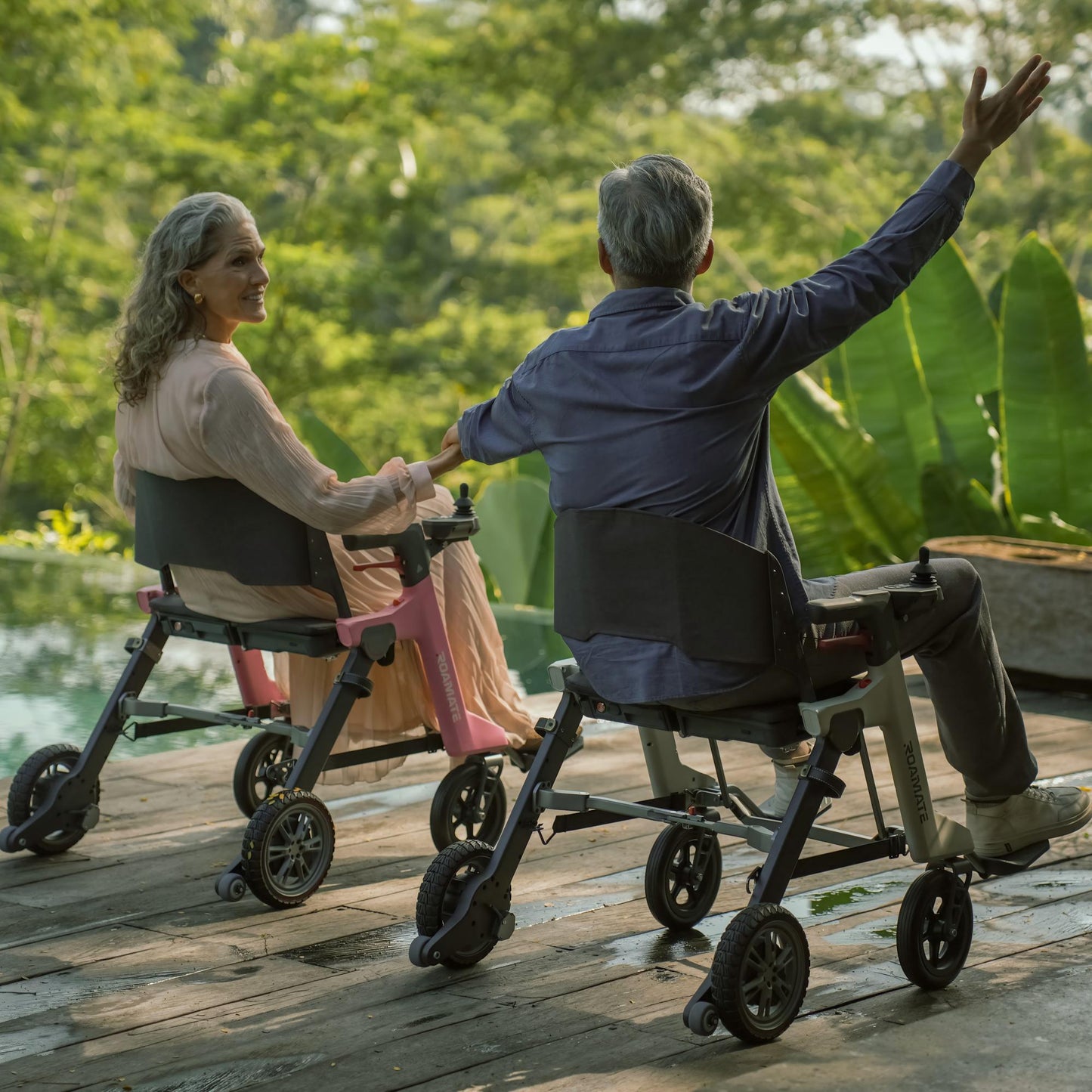 Roamate Mobility Device: Perfect Travel Companion